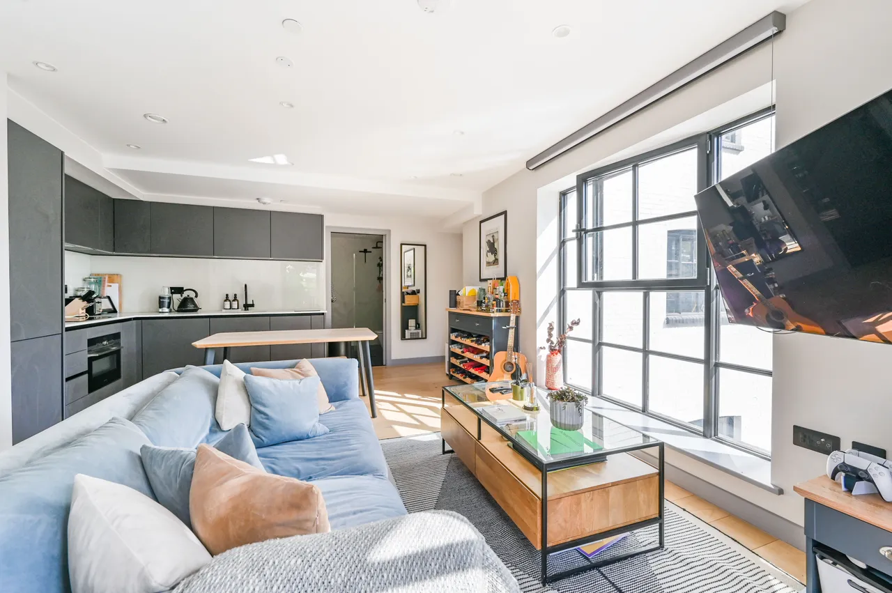 Flat 5, 324 Harrow Road, London, photo 8