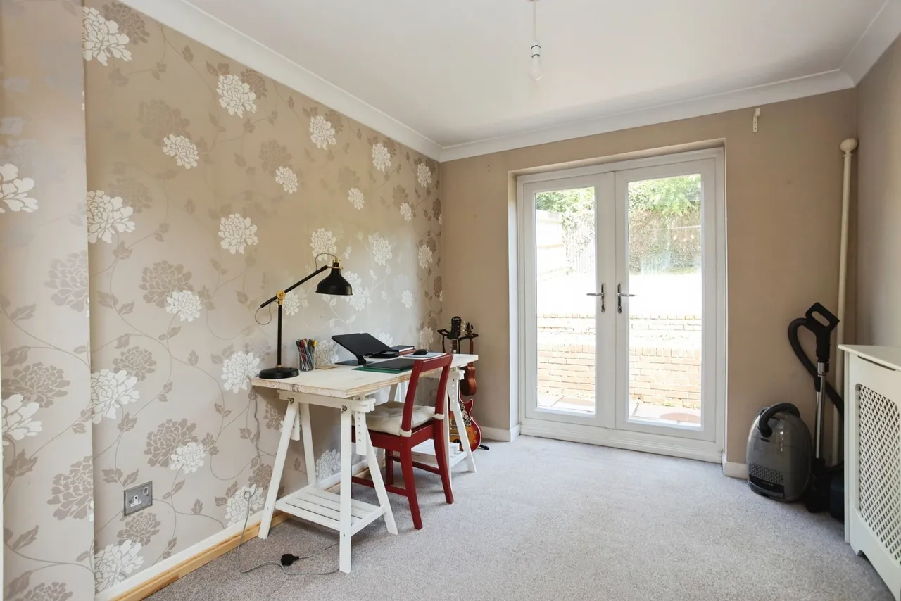 West Rise, Tonbridge, TN9, photo 14