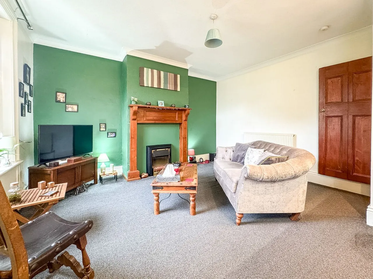 Victoria Place, Honley, photo 2