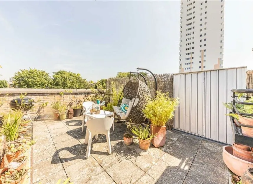 Portland Grove, Stockwell, SW8, photo 4