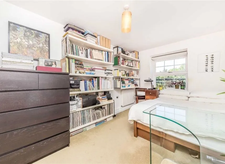 Portland Grove, Stockwell, SW8, photo 7