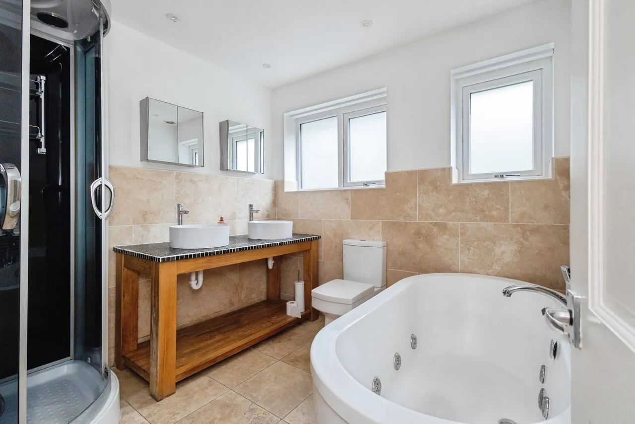 Fern Crescent, Stalybridge, Greater Manchester, SK15, photo 17
