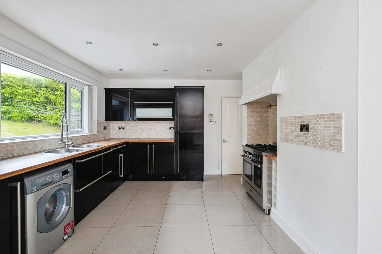 Fern Crescent, Stalybridge, Greater Manchester, SK15, photo 10