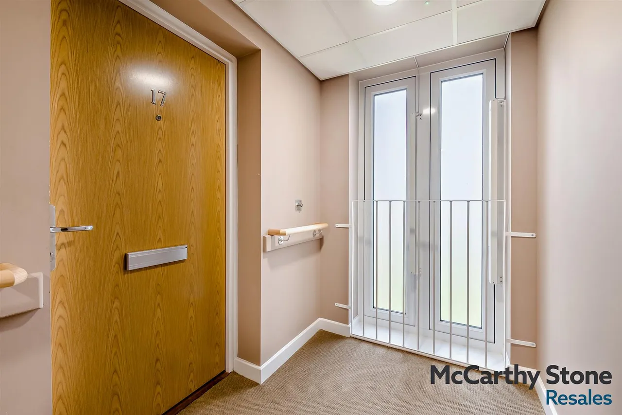 Langholm Close, Beverley, HU17, photo 15