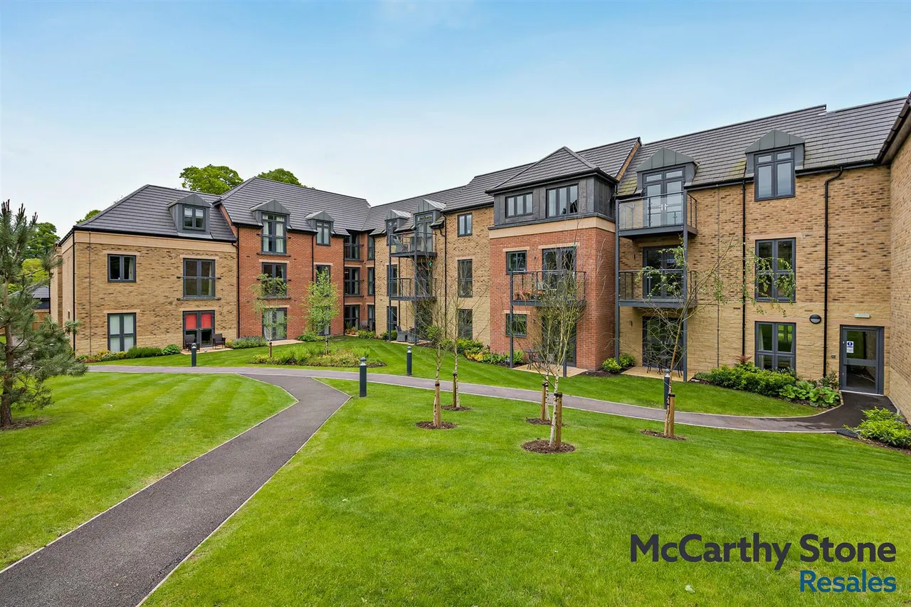 1 bed flat for sale, Langholm Close, Beverley, HU17