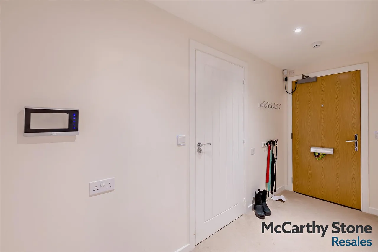 Langholm Close, Beverley, HU17, photo 14