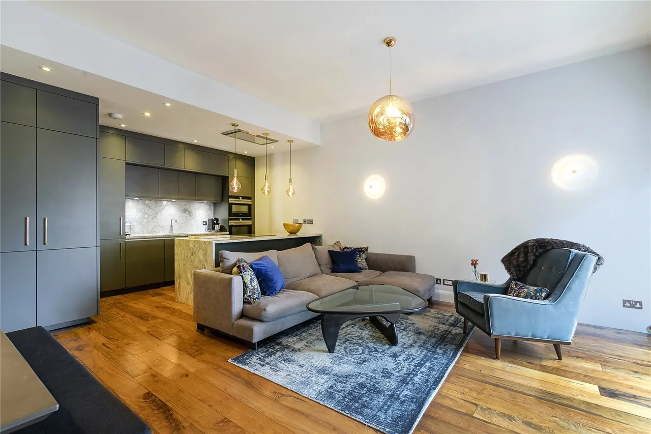 Herbal Hill, London, EC1R, photo 2
