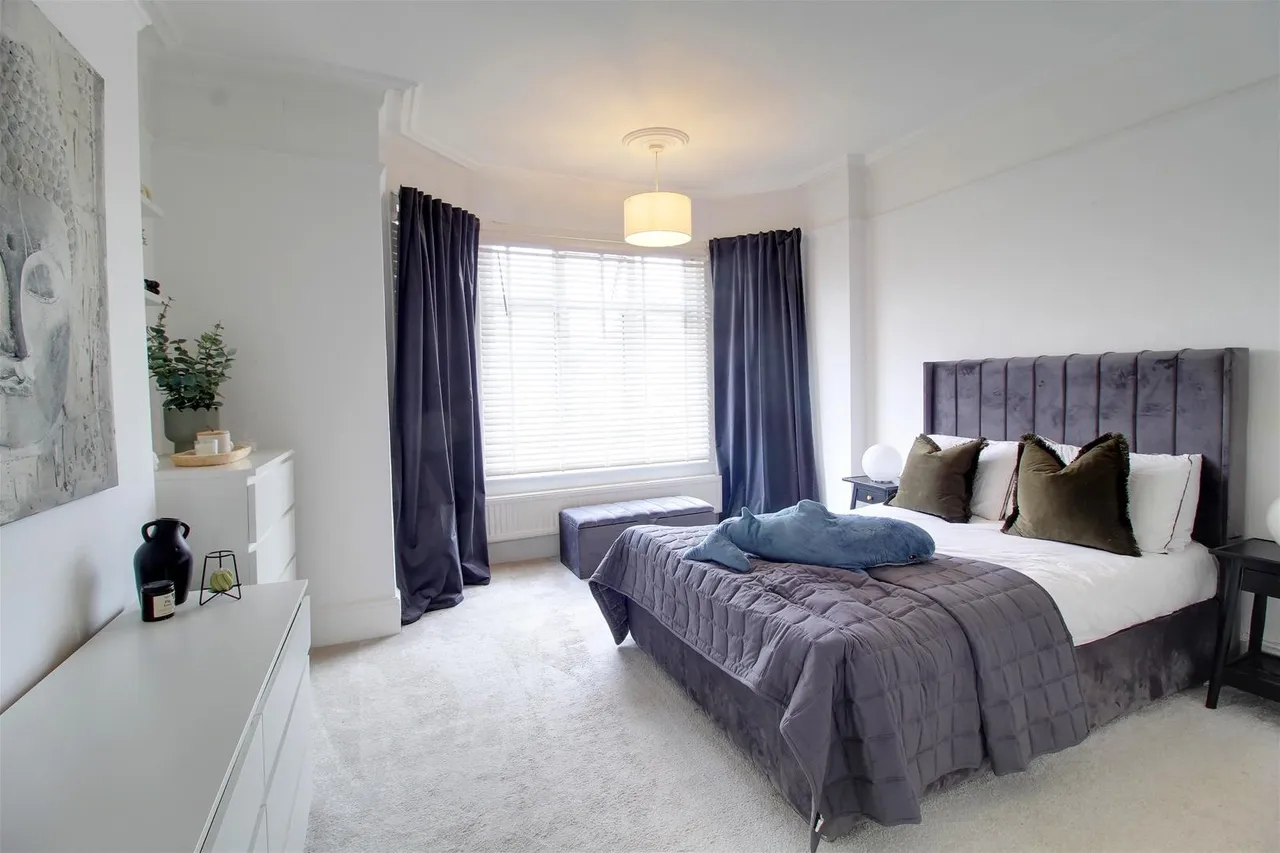 Park Avenue, Potters Bar EN6 5EJ, photo 8