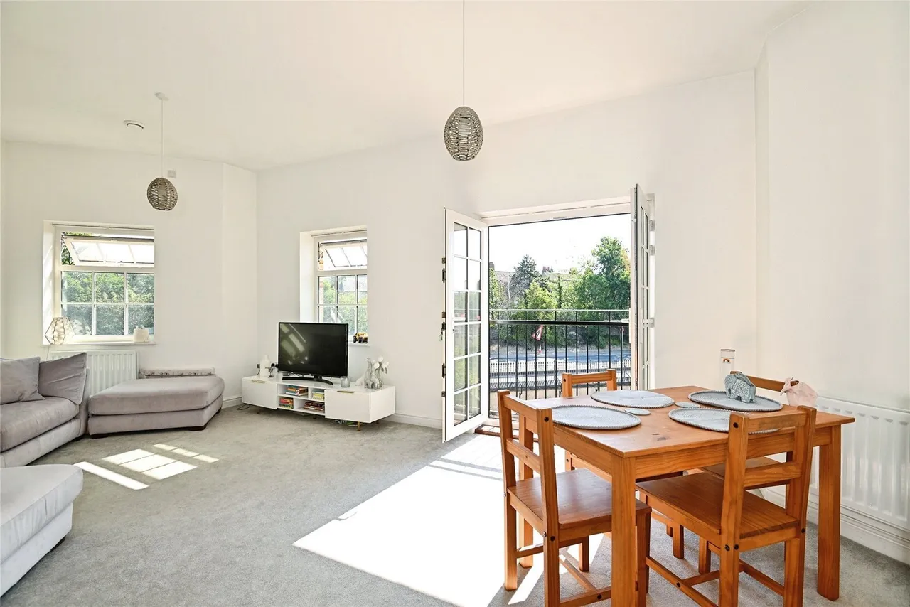 Chimney Avenue, Maidstone, Kent, ME14, photo 4