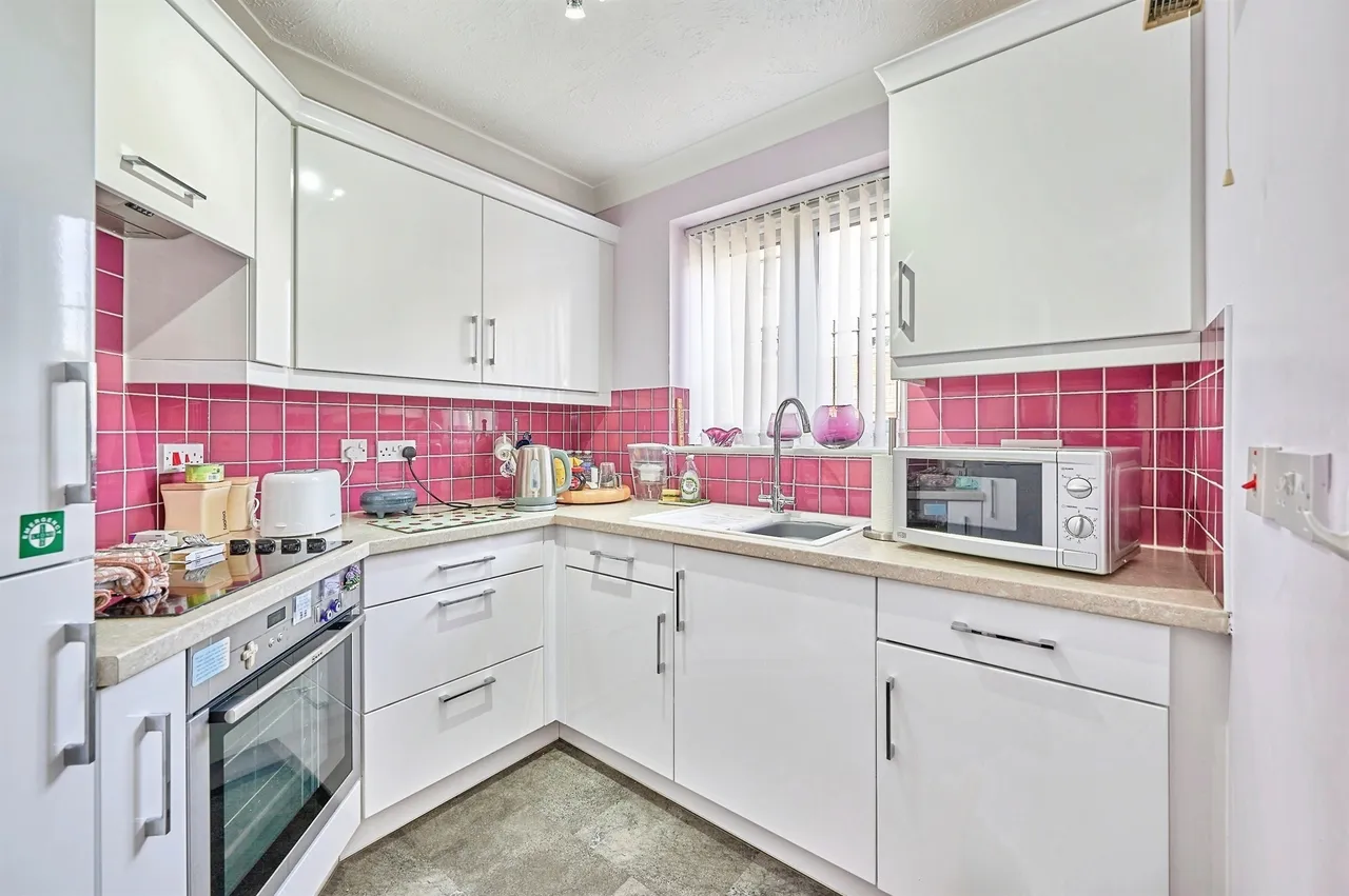 Station Street, Saffron Walden, CB11, photo 2