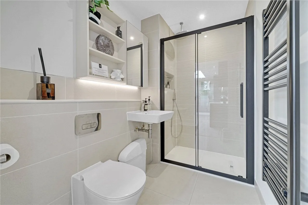 Rose Square, Twickenham, TW2, photo 7