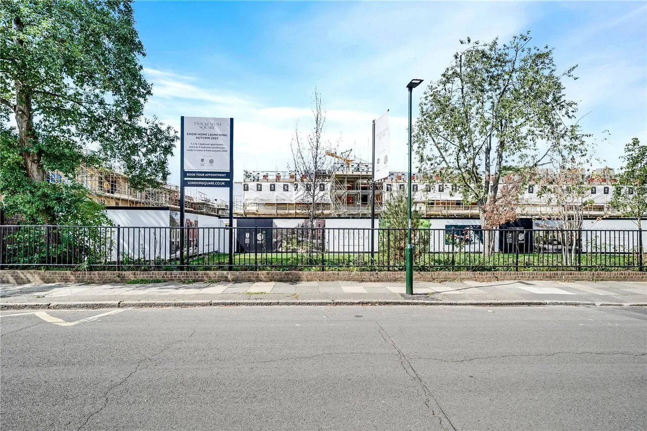Rose Square, Twickenham, TW2, photo 12