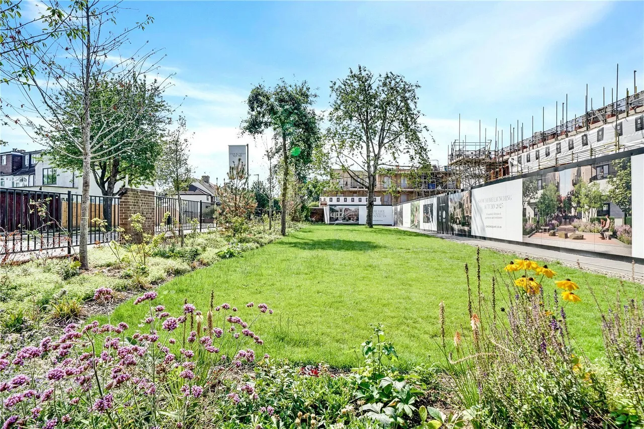 Rose Square, Twickenham, TW2, photo 9