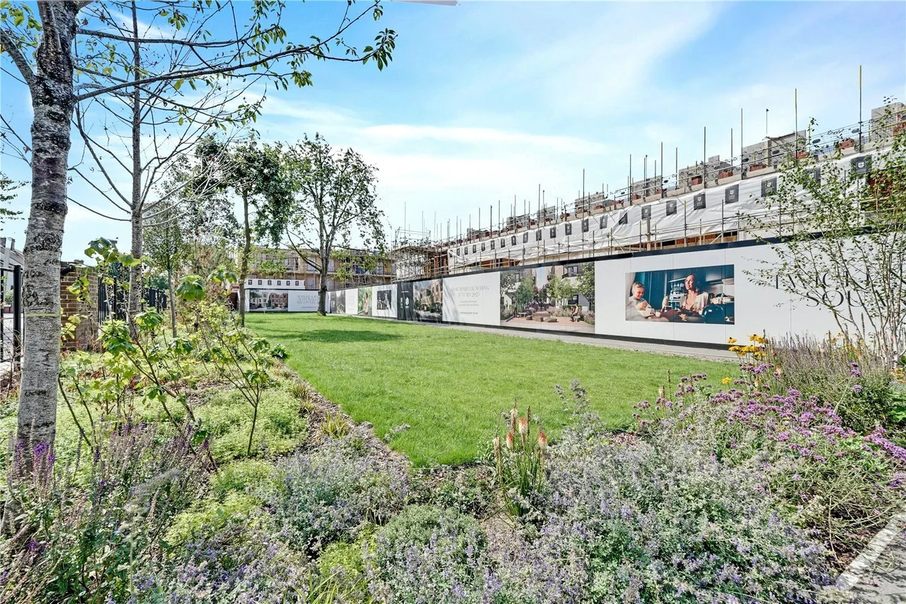 Rose Square, Twickenham, TW2, photo 11