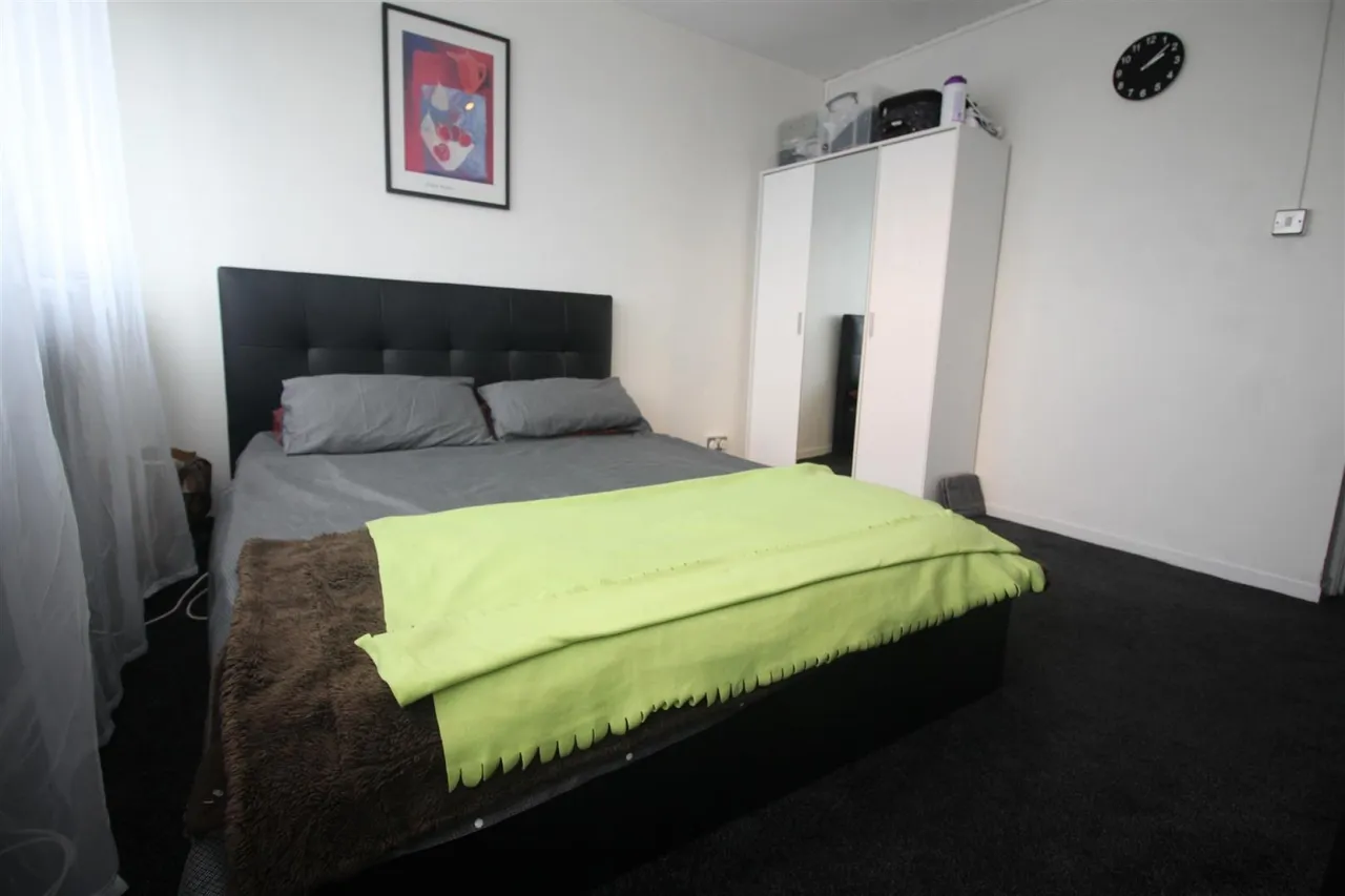 Paragon Road, London, photo 8