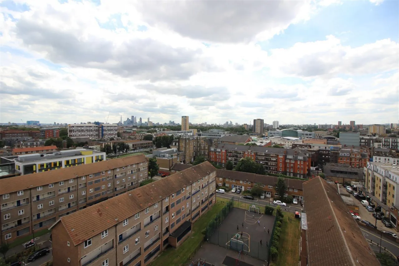 Paragon Road, London, photo 10