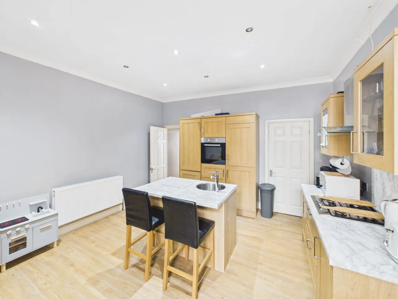 Preston Lane, Allerton Bywater, WF10, photo 6