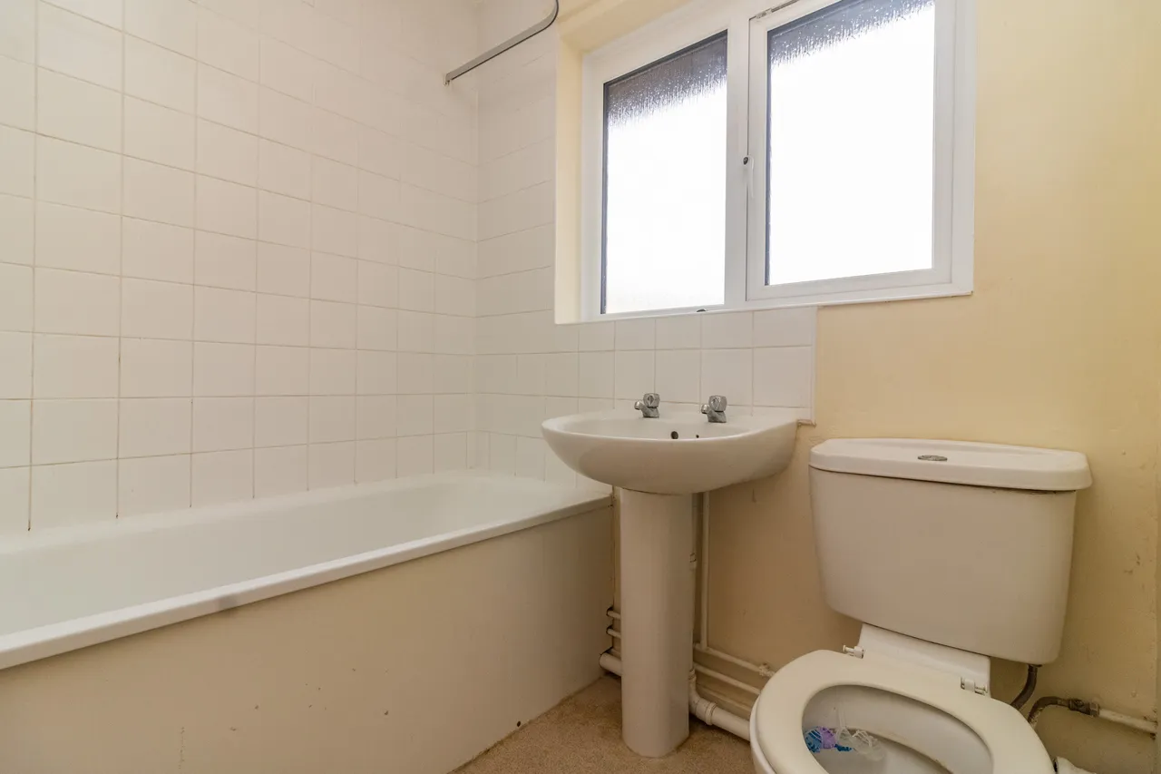 Fern Close, Thurnby, Leicester, Leicester, LE7 9QJ, photo 11