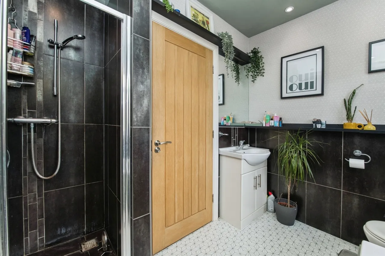 Colleton Way, Exmouth, EX8, photo 15