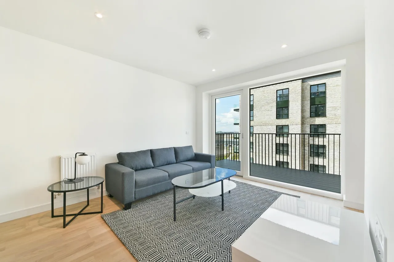 flat to rent, The Green Quarter, Southall Waterside, UB1