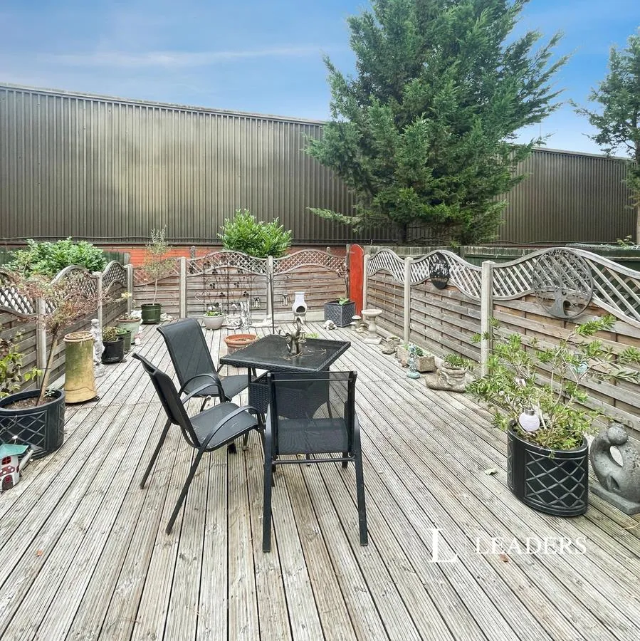Larkspur Drive, Evesham, WR11, photo 7