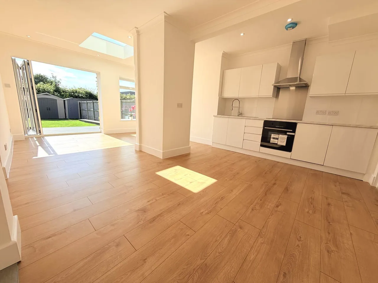 Henson Avenue, Blackpool, FY4 3LZ, photo 3