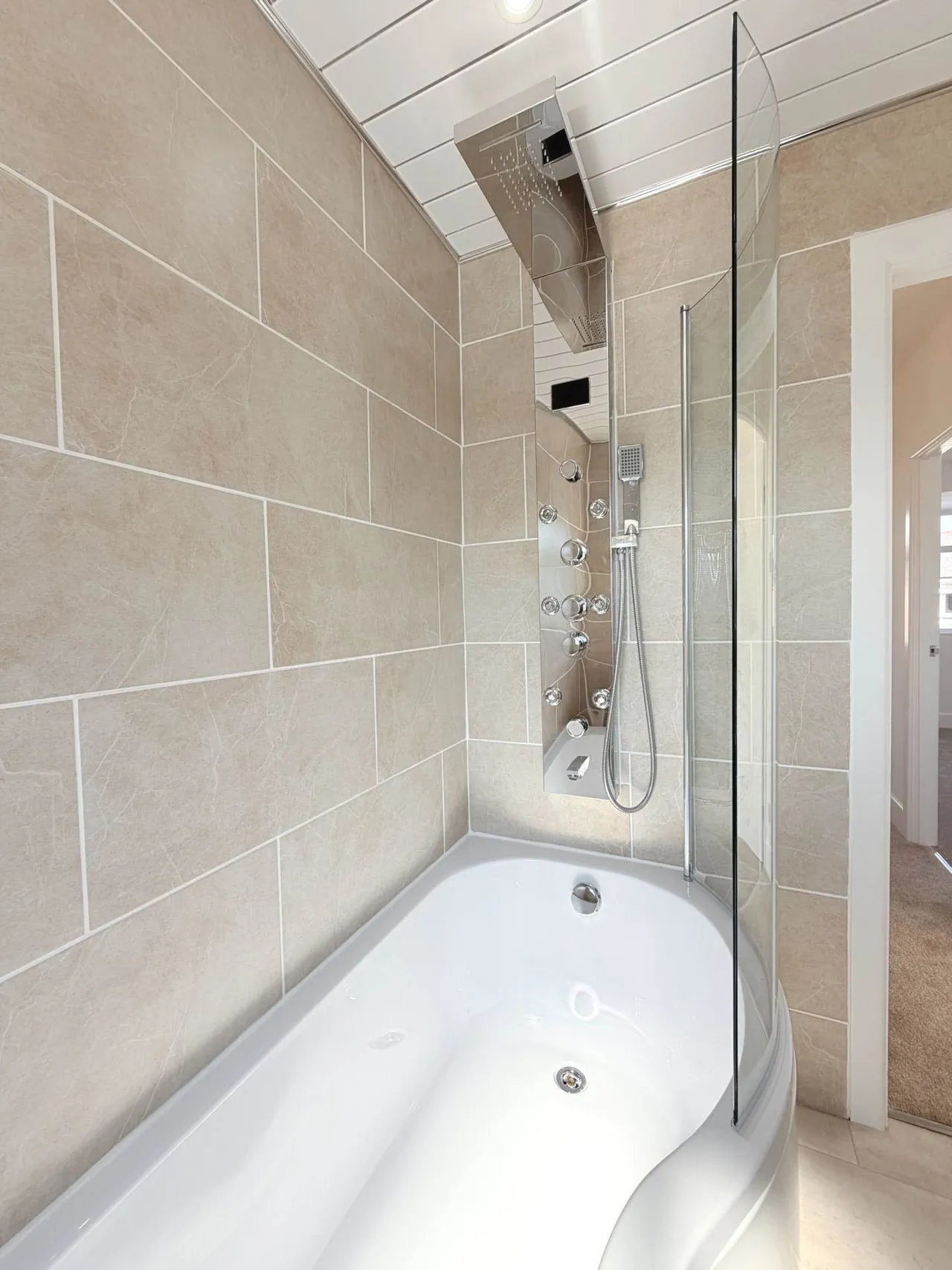 Henson Avenue, Blackpool, FY4 3LZ, photo 14