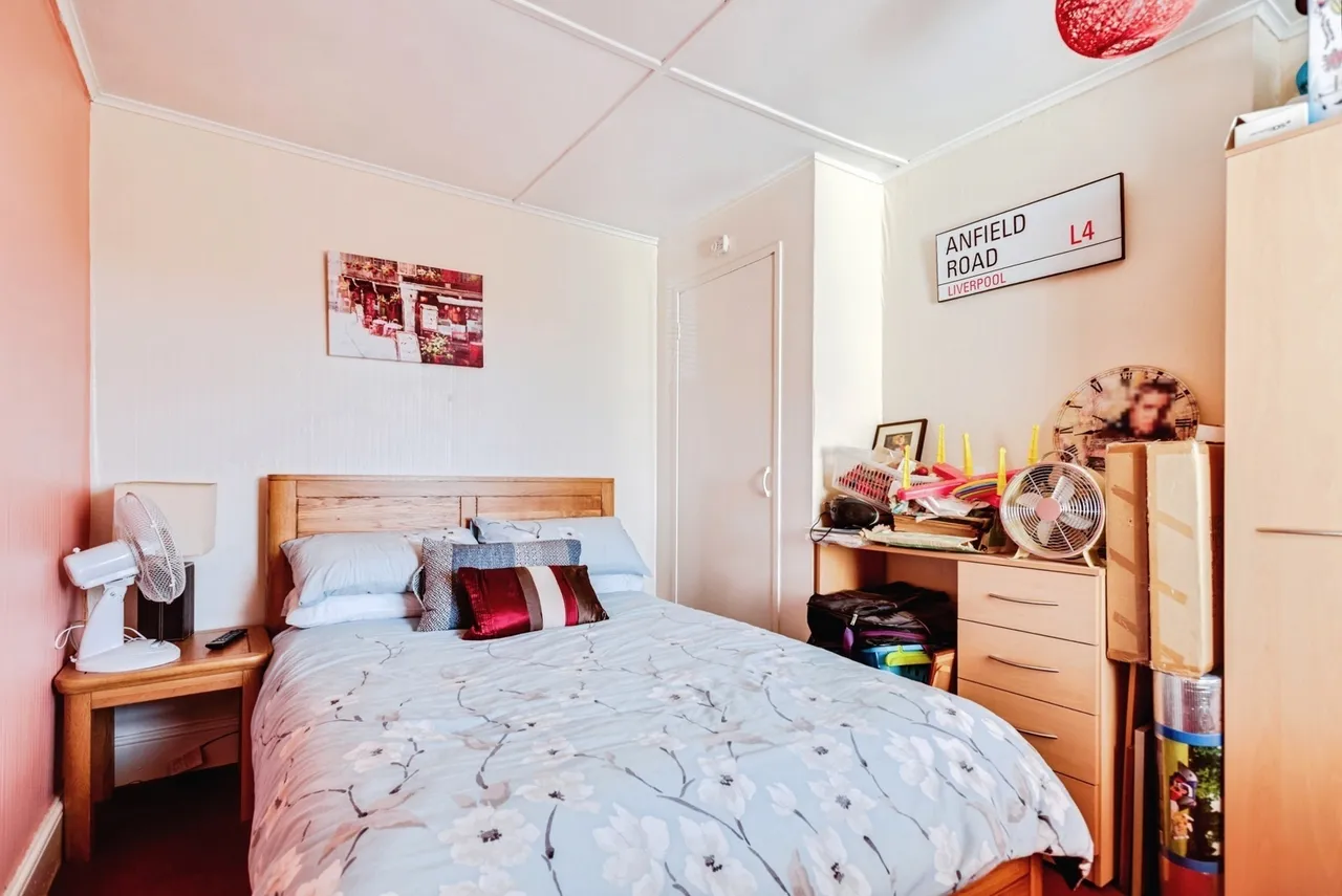 Cricklade Road, Swindon, Wiltshire, SN2, photo 16