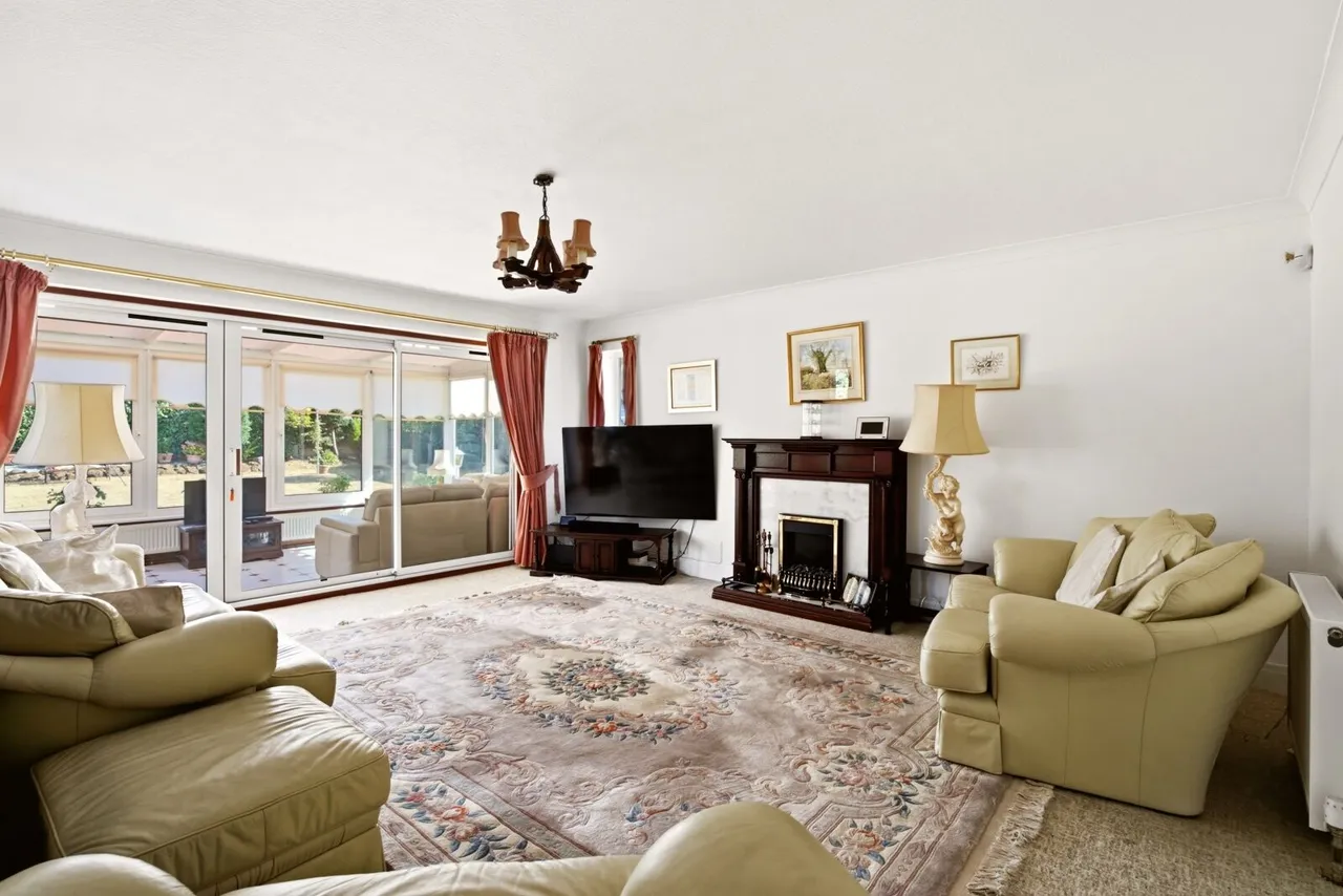 Seamons Close, Dunstable, LU6, photo 2