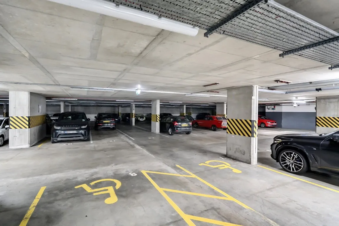 Leeds City Centre, LS11 5QB, photo 23