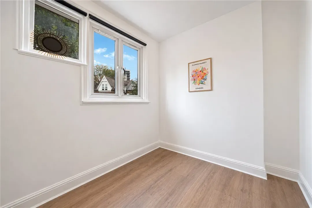 Dartmouth Road, Mapesbury Conservation, London, NW2, photo 9