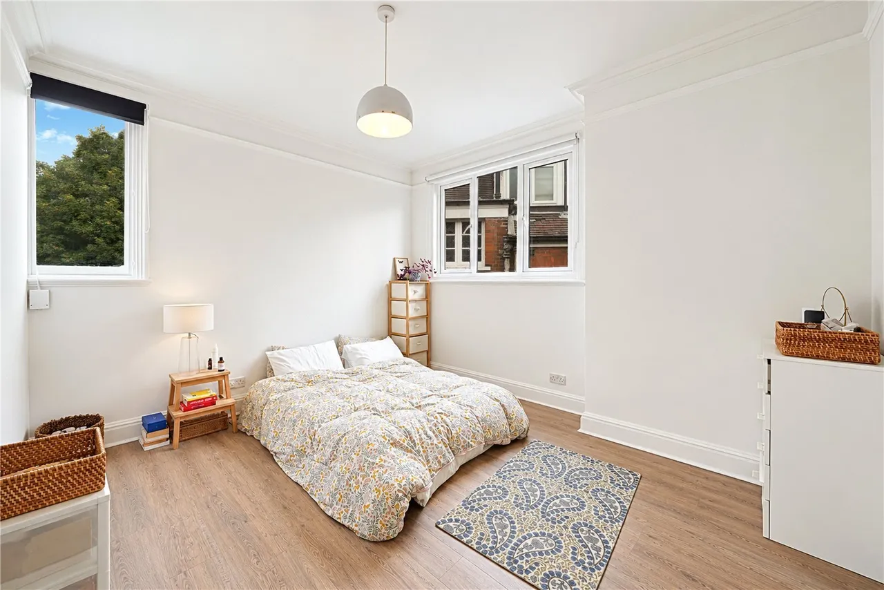 Dartmouth Road, Mapesbury, NW2, photo 4
