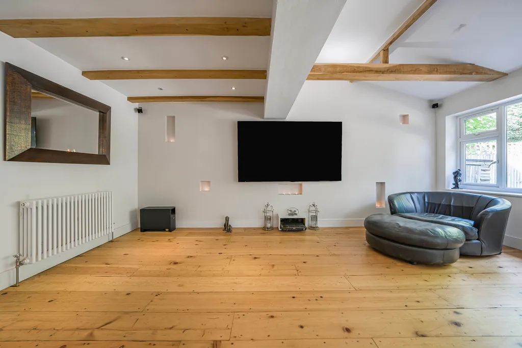 Parkway, North Hillingdon, UB10, photo 15