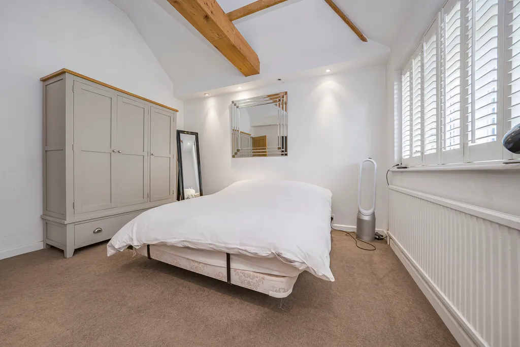 Parkway, North Hillingdon, UB10, photo 14