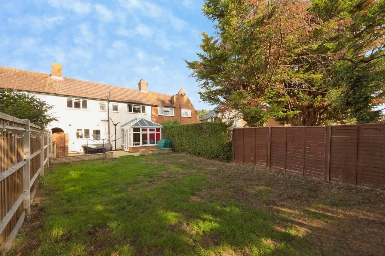 Rowden Road, Epsom, KT19, photo 10