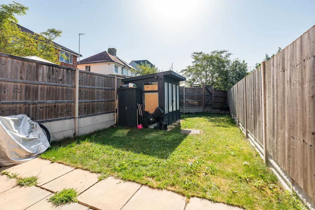 Harrow Cottages King George Road, Ware, SG12 7DR, photo 3