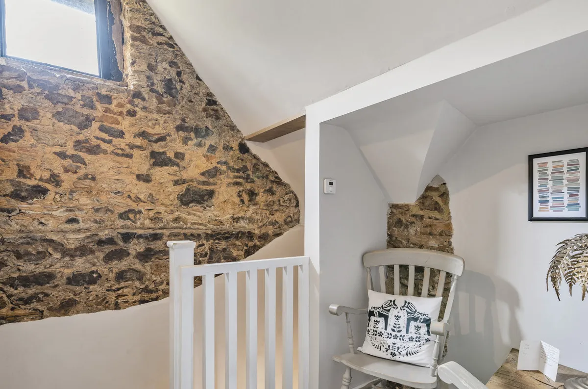 Pulborough, RH20 1EL, photo 13