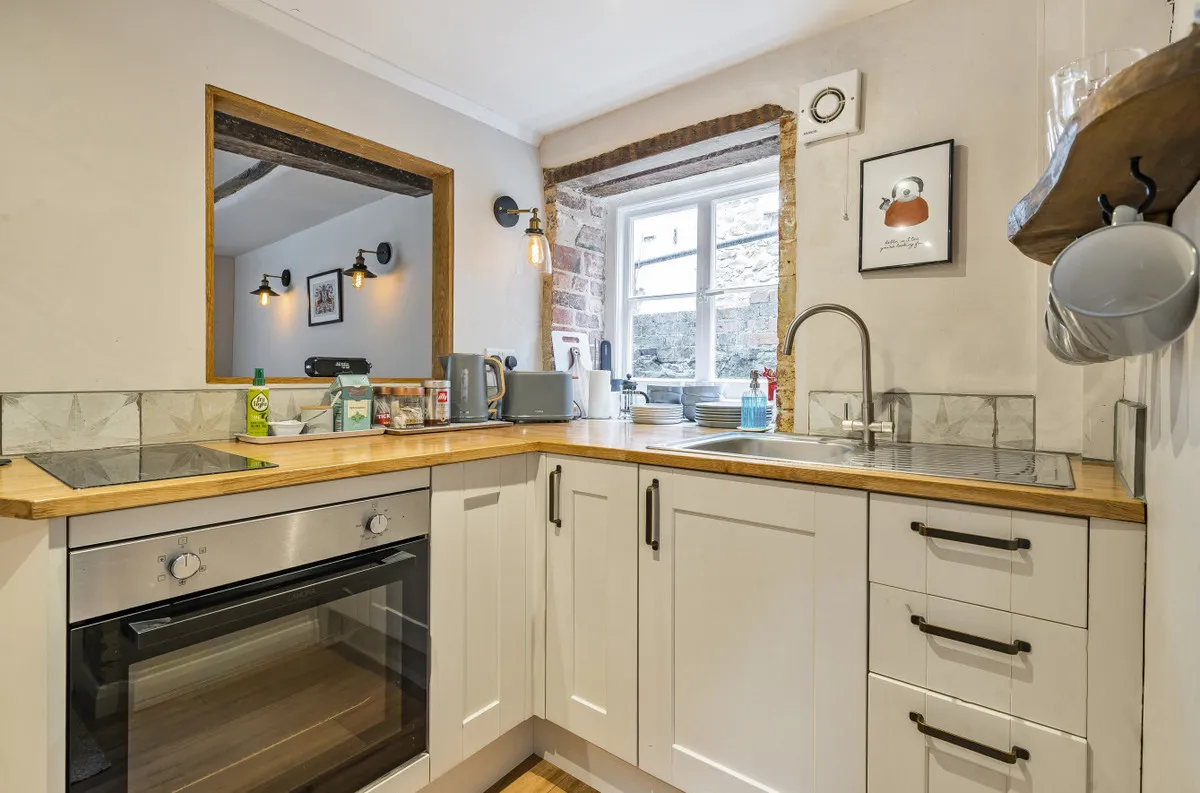 Pulborough, RH20 1EL, photo 7