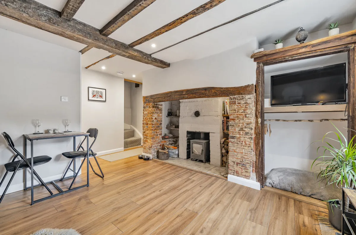 Pulborough, RH20 1EL, photo 3