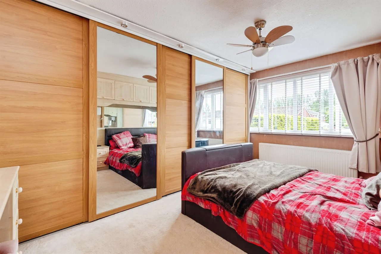 Ashbourne Avenue, Runcorn, WA7, photo 16