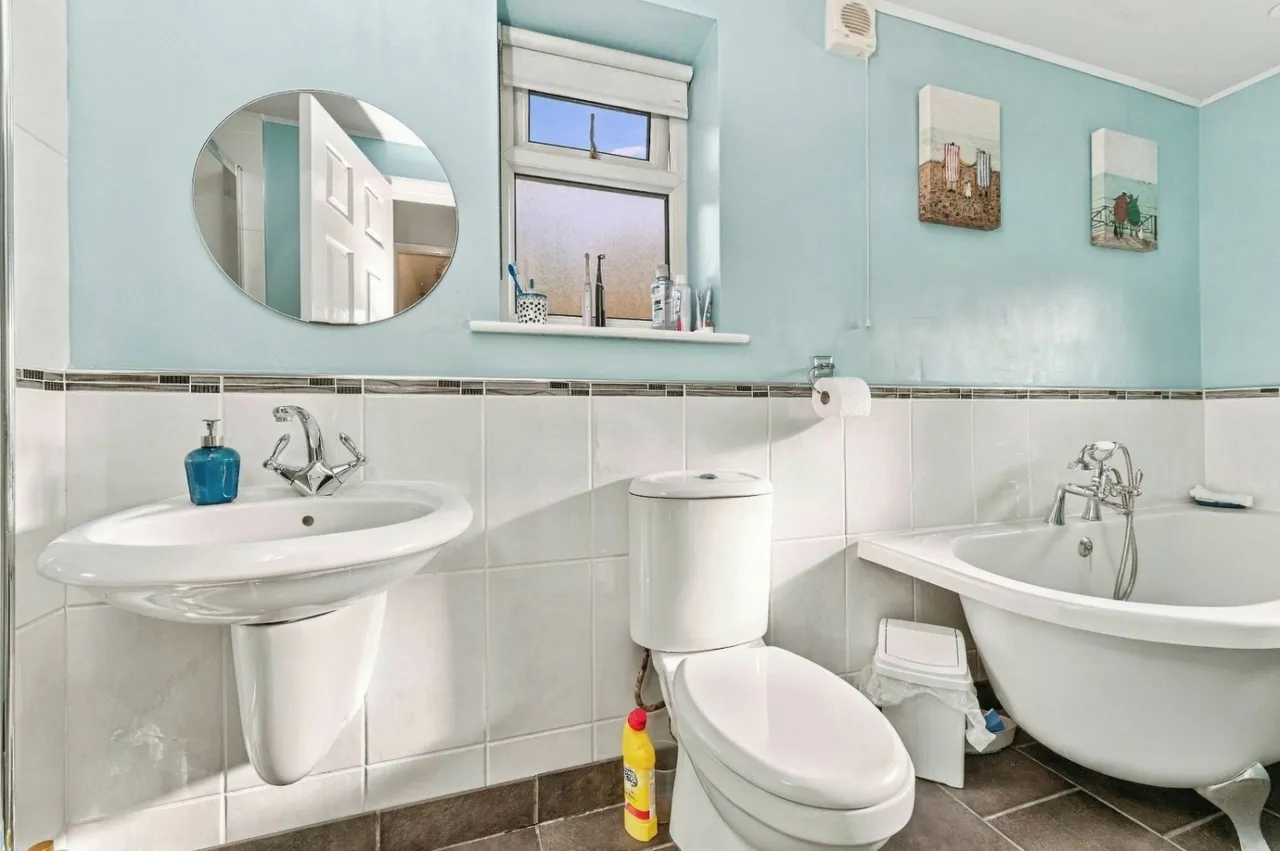 Vine Street, Cleckheaton, BD19, photo 9