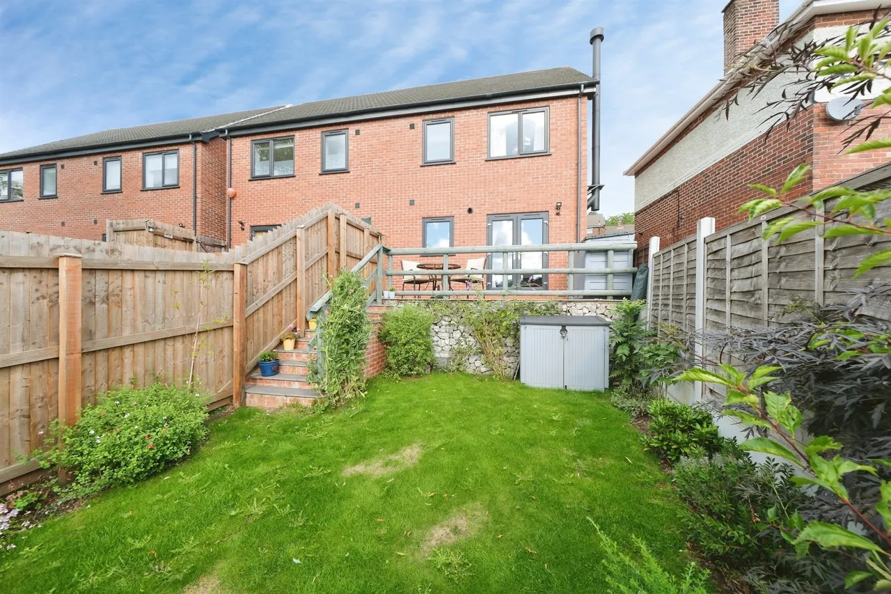 Banks Close, Ambergate, DE56, photo 19