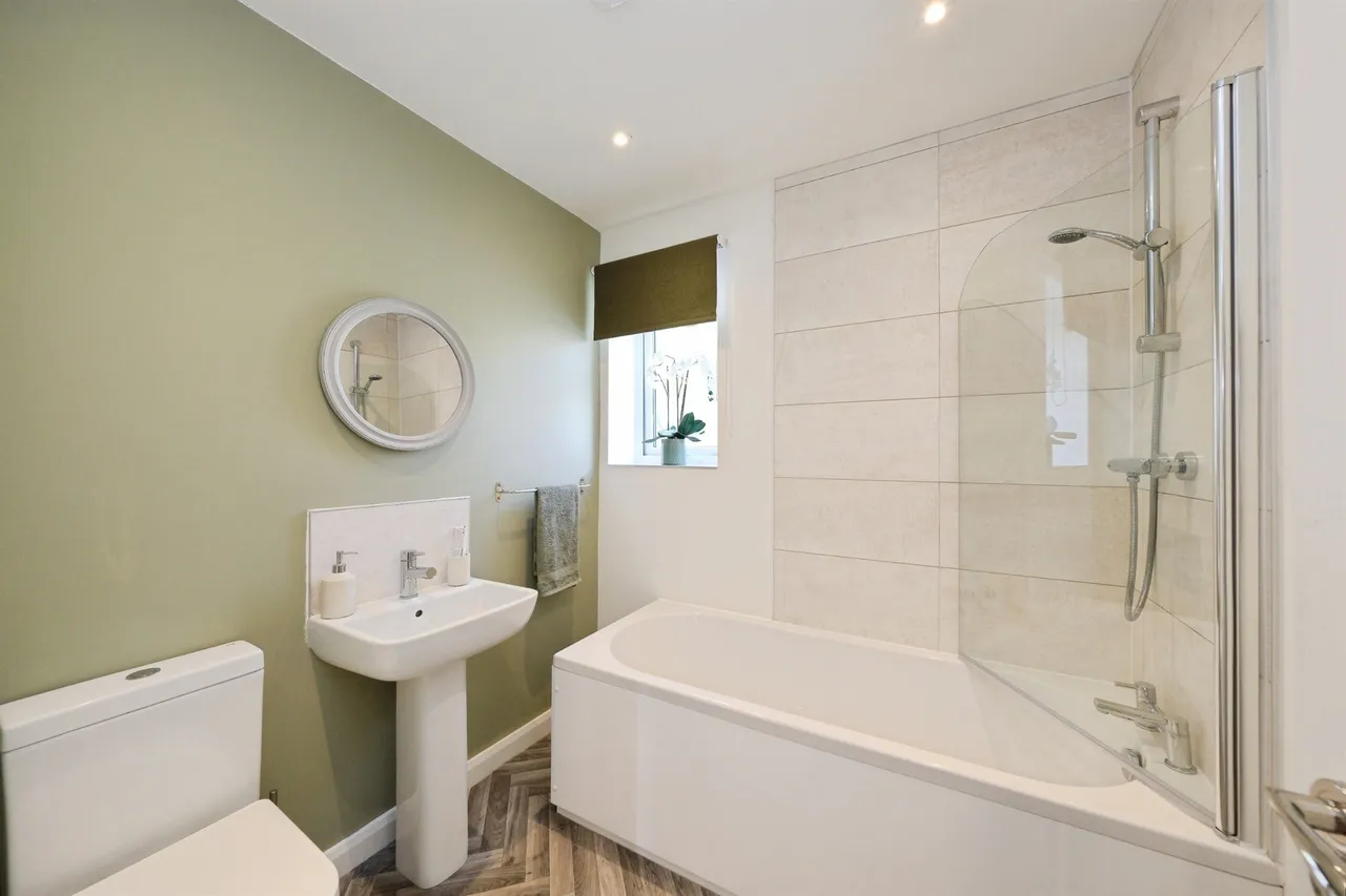 Banks Close, Ambergate, DE56, photo 16