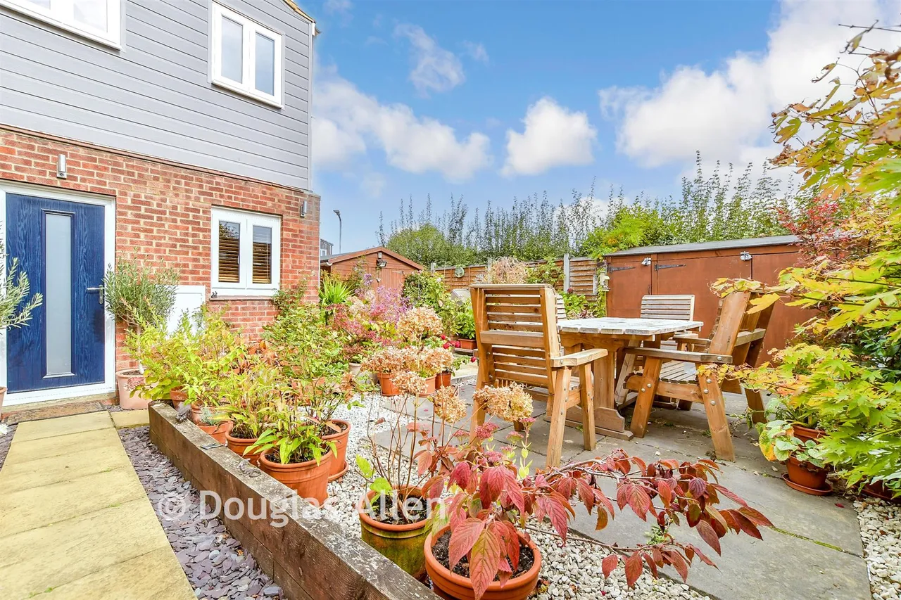 Rectory Road, Pitsea, SS13, photo 9