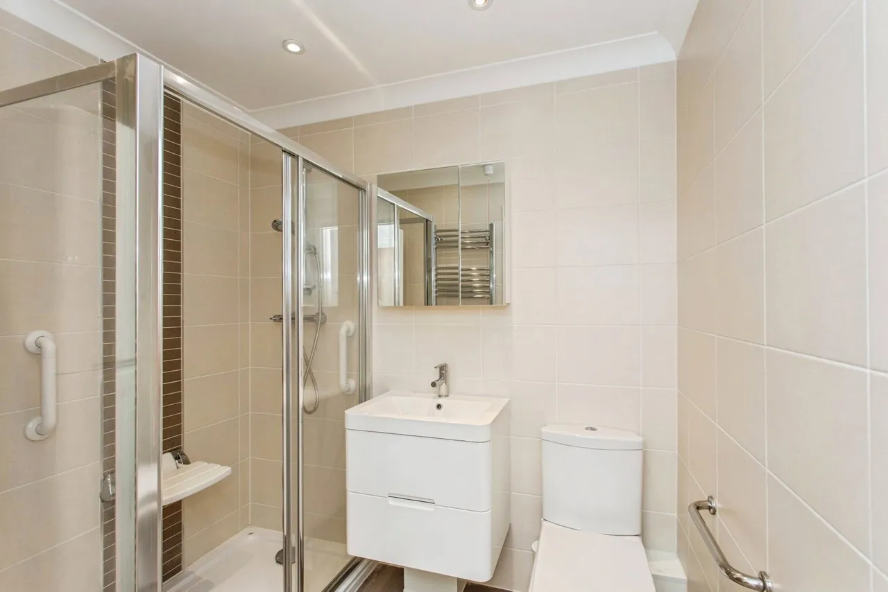 Cranleigh Drive, Leigh-on-Sea, SS9, photo 10