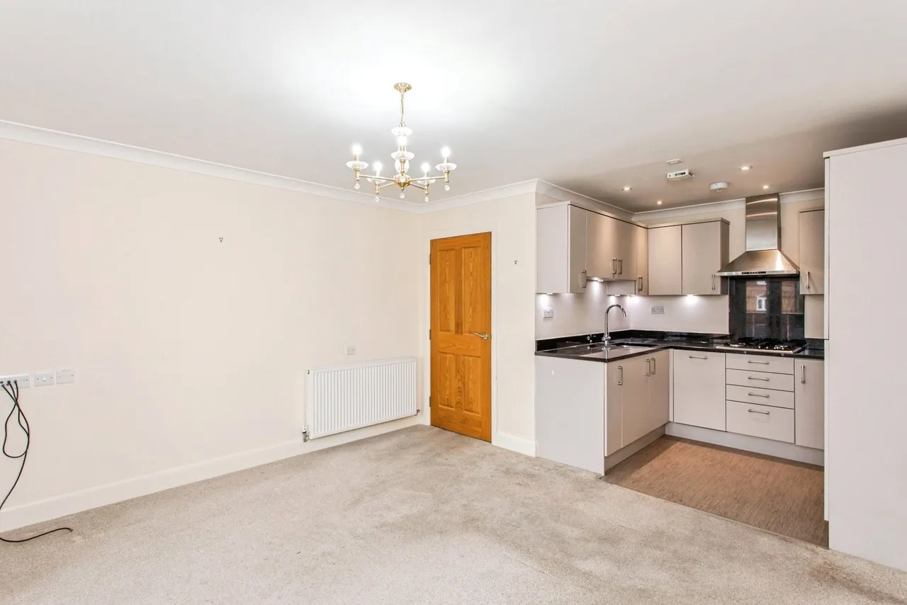Cranleigh Drive, Leigh-on-Sea, SS9, photo 11