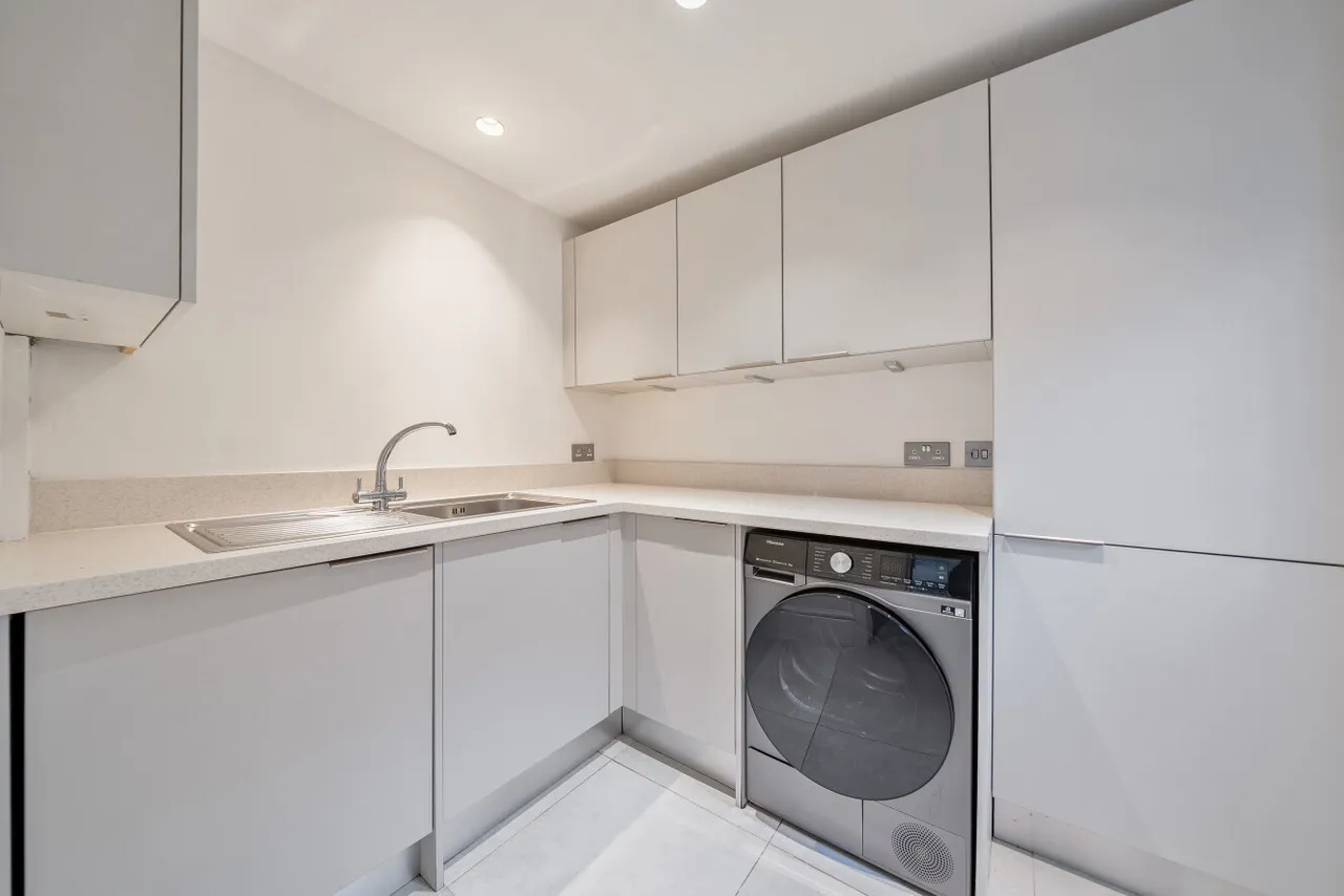 Davema Close, Chislehurst, BR7, photo 9