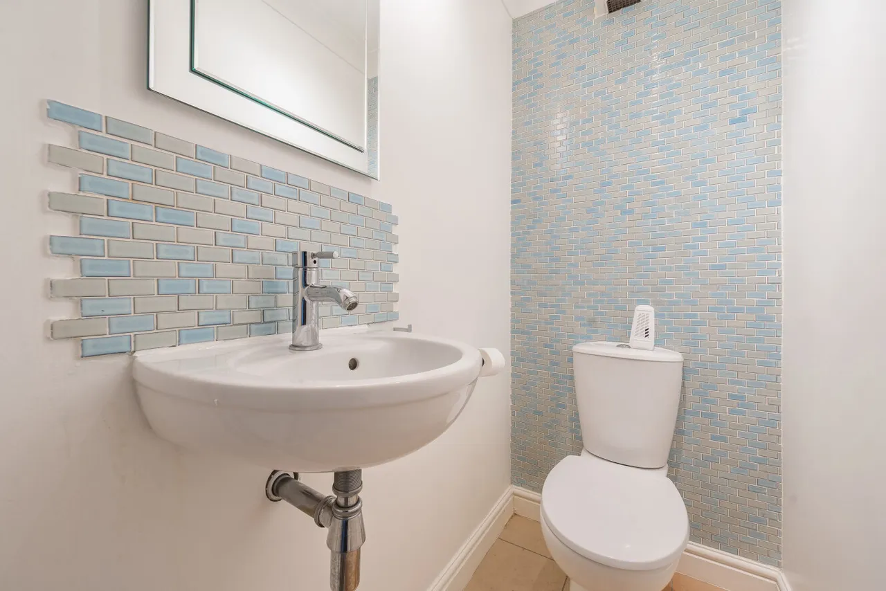 Davema Close, Chislehurst, BR7, photo 13
