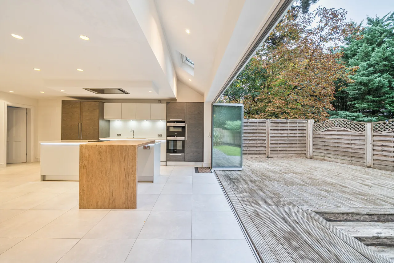 Davema Close, Chislehurst, BR7, photo 3