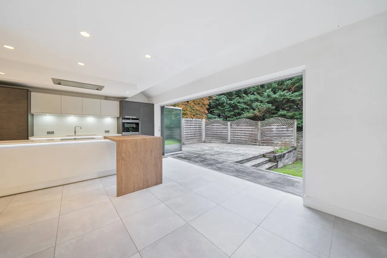 Davema Close, Chislehurst, BR7, photo 7